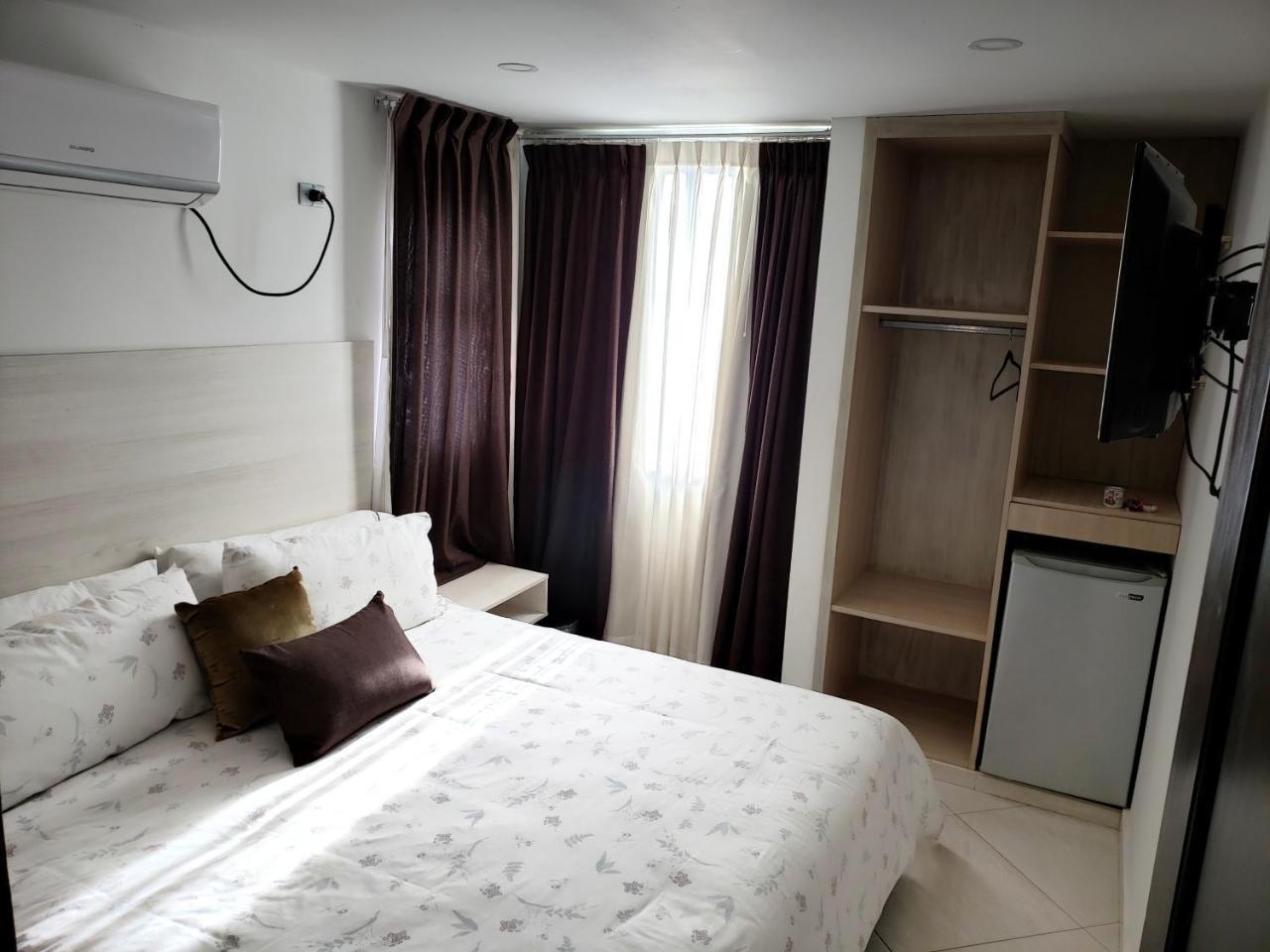 Hotel Radoa El Banco  Zewnętrze zdjęcie